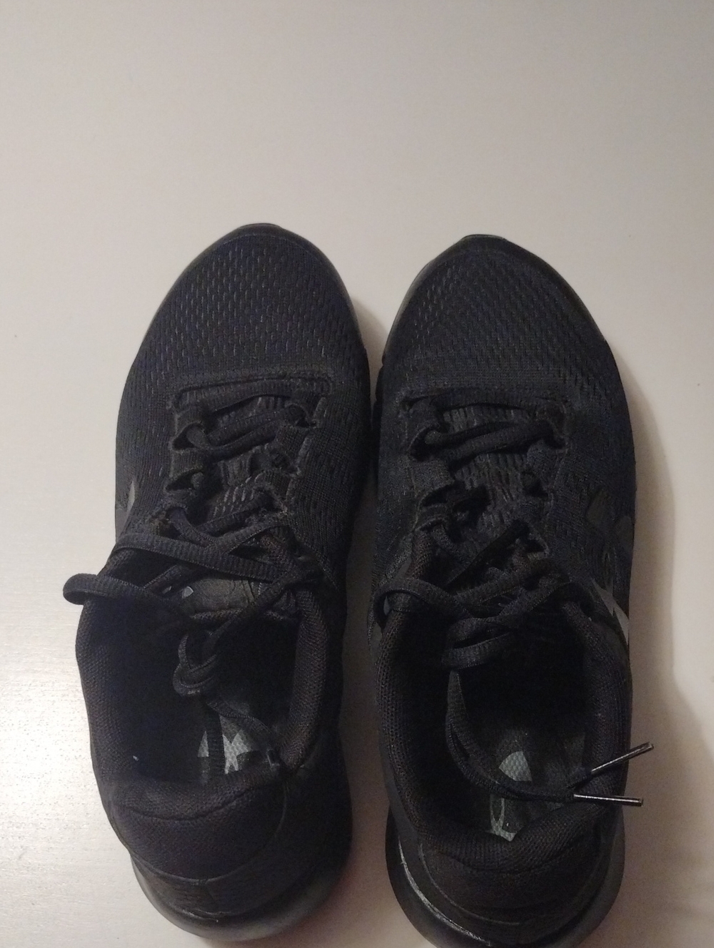 Under Amour Charged Asset Men's Black Athletic Running Shoes